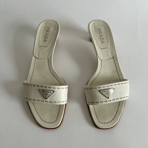 PRADA WHITE LEATHER MULES - Picture 2 of 9
